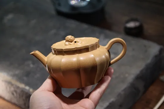 Premium Yixing Clay Teapot | Handcrafted Xiushi Lion Design 3