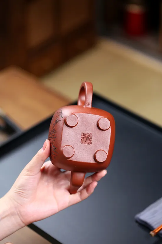 Yixing Zisha Clay Teapot, Square Palace Lantern Design, Handcrafted Ceramic 8