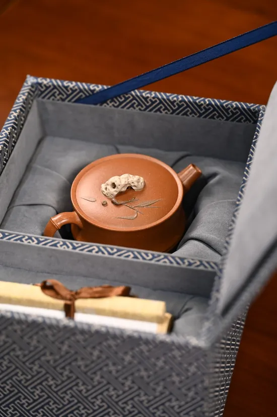Yixing Zisha Teapot | Handcrafted Bamboo Clay Pot 150cc 4