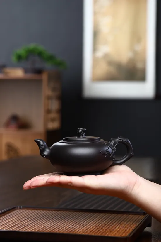 Zisha Teapots: top-grade stone yellow clay | national-level arts and crafts master 1
