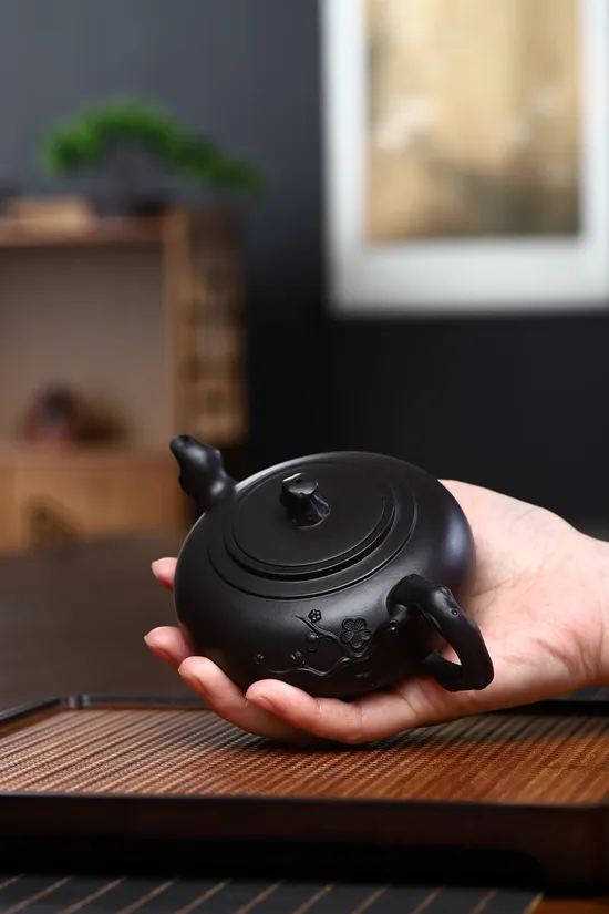 Zisha Teapots: top-grade stone yellow clay | national-level arts and crafts master 2