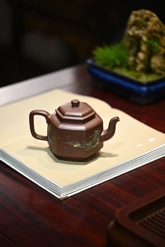 Premium Handcrafted Yixing Teapot | Artisan Ceramics Collection 4