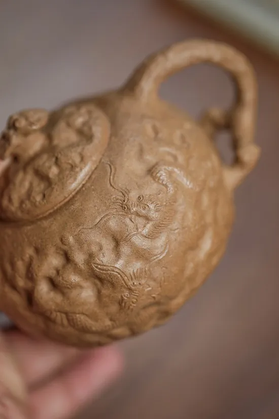 Premium Gongchun Yixing Clay Teapot Set - Handcrafted & Collectible 1