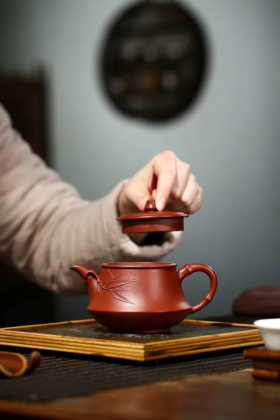 Yixing Clay Teapot | Master Zhang Weijun Jinzhu Zisha Artisan Pottery 1