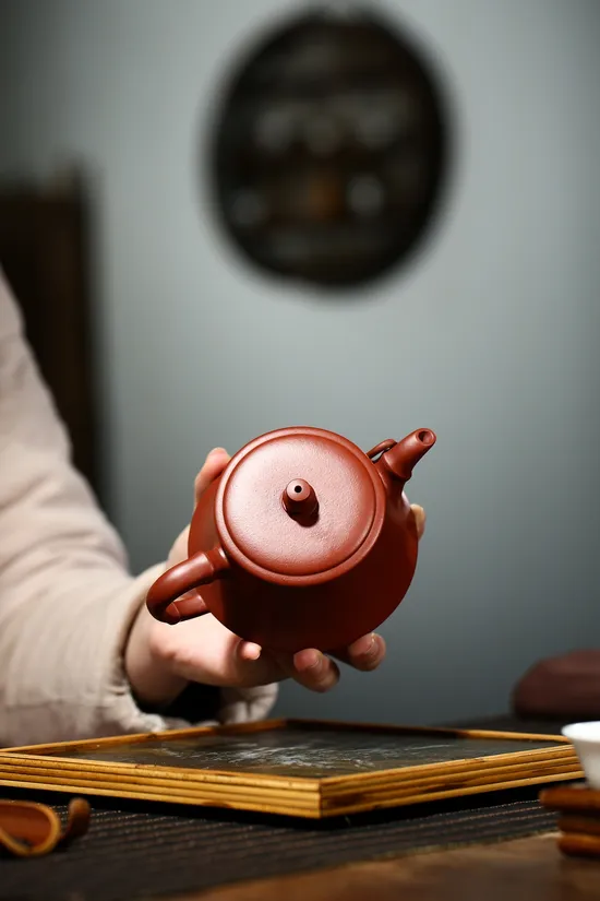 Yixing Clay Teapot | Master Zhang Weijun Jinzhu Zisha Artisan Pottery 6