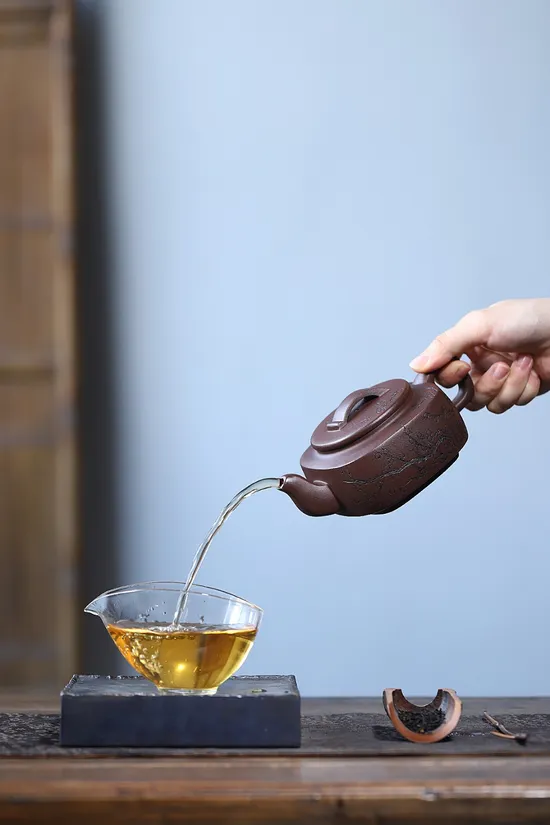 Si Fang Jun Yu Zisha Teapot | Artisan Purple Clay Pot 5