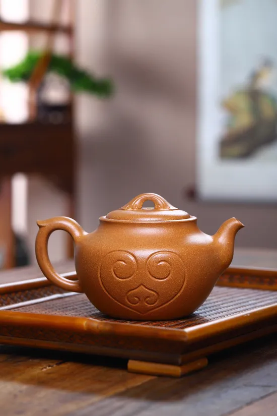 Premium Yixing Clay Teapot - Handcrafted Artisan Xu Liuming Collection 1