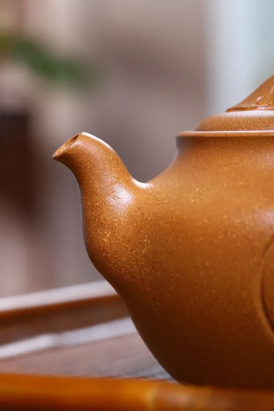 Premium Yixing Clay Teapot - Handcrafted Artisan Xu Liuming Collection 2
