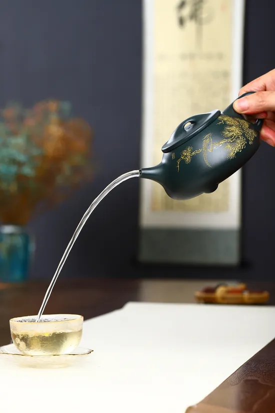Yixing Zisha Teapot | Handcrafted Clay Pot | Classic Jingzhou Shipiao Design 1
