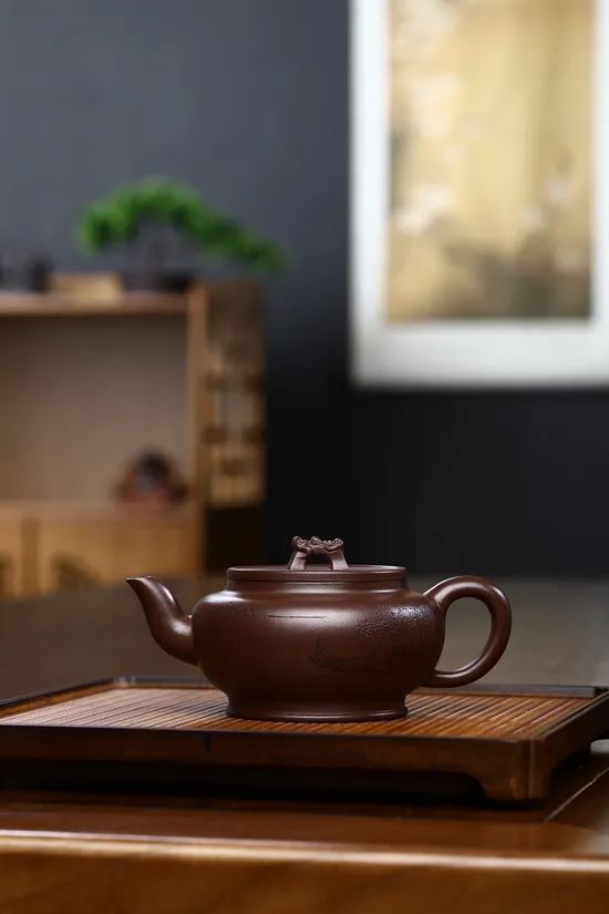 Handcrafted Yixing Zisha Teapot - Rare Stone Red Clay, Xu Liuming Artisan 2
