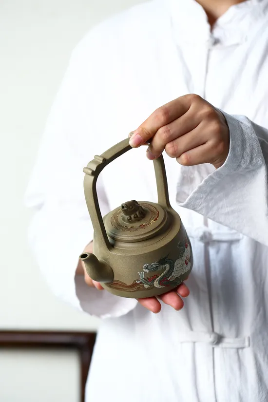 Premium Yixing Zisha Teapot - Masterpiece by Guo Chaojiang & Zhang Zhigang 1