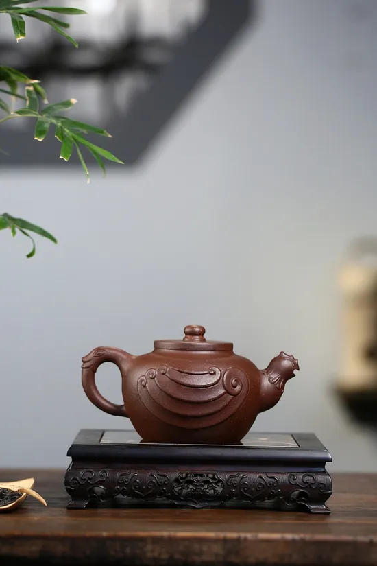 Phoenix Yixing Clay Teapot | Handcrafted Zisha Pot with Golden Sand Clay 6