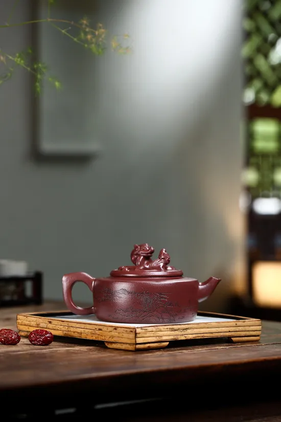 Zisha Teapots: Chu Han Feng Yun | Huang Weimin 3