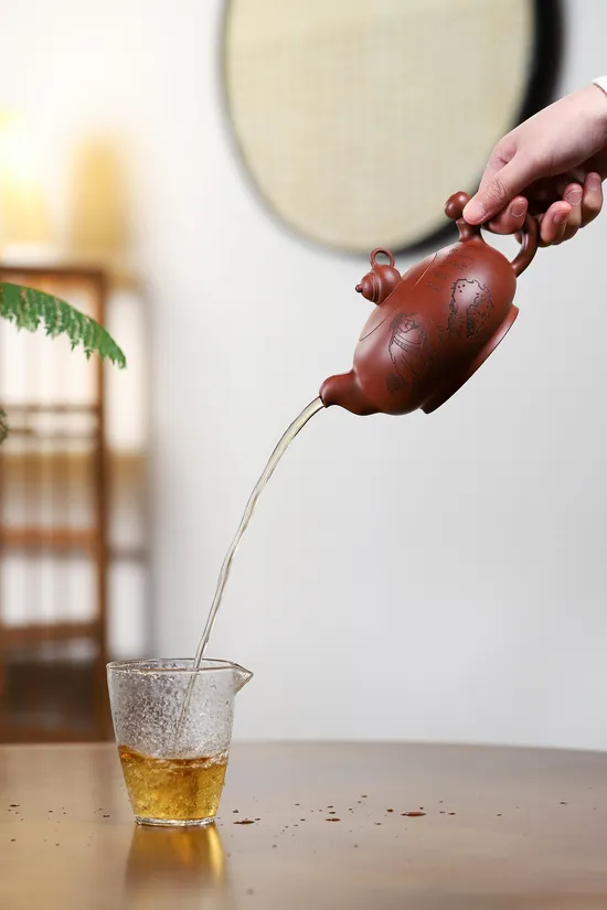 Artisan Yixing Clay Teapot | Handcrafted Zisha Pottery Collection 5