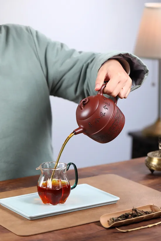 Collectible Yixing Clay Teapot | Master Li Changhong | Handcrafted Artistry 6