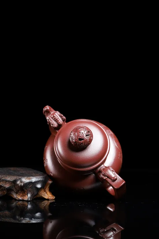 Premium Yixing Zisha Teapot | Collector's Clay Art | Shen Yinhua 7