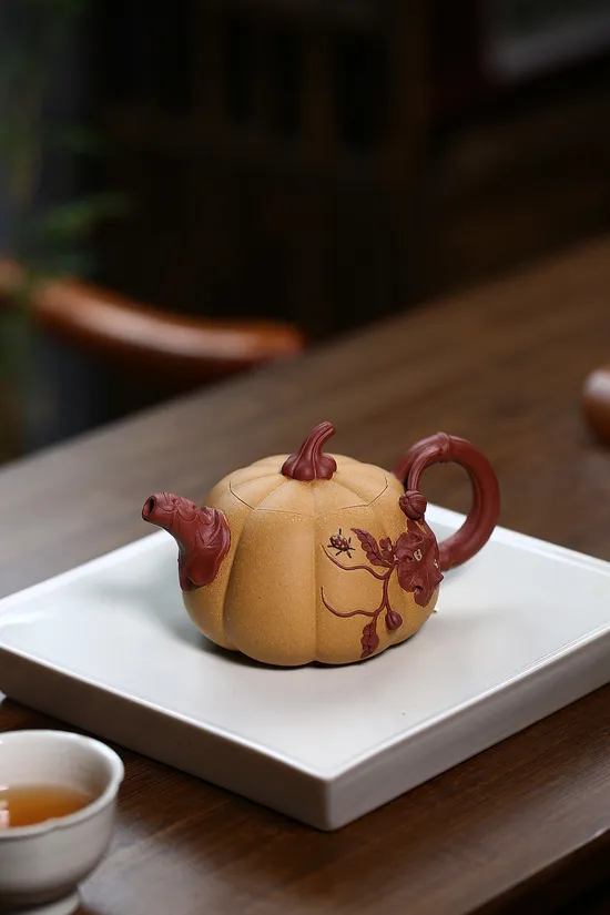 Authentic Yixing Zisha Teapot – Handcrafted Clay Artistry | 260cc 4