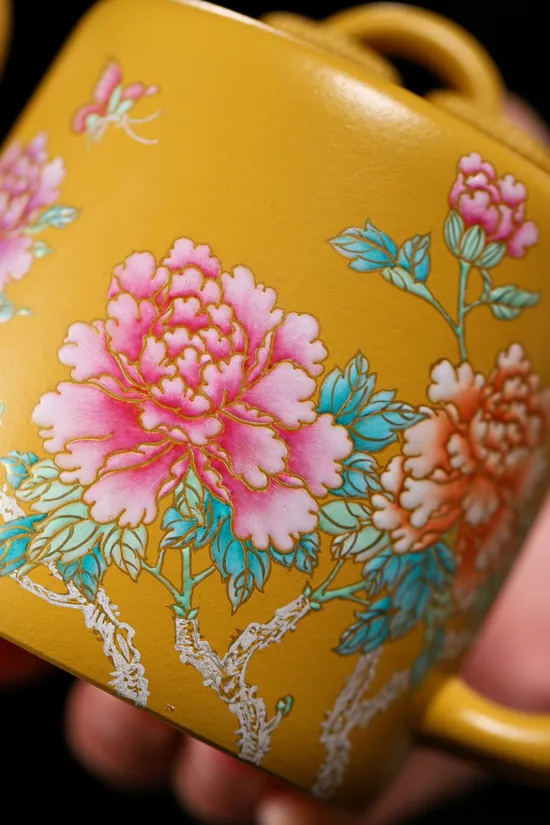 Premium Yixing Zisha Teapot - Master Gu & Ren's Classic Design 7