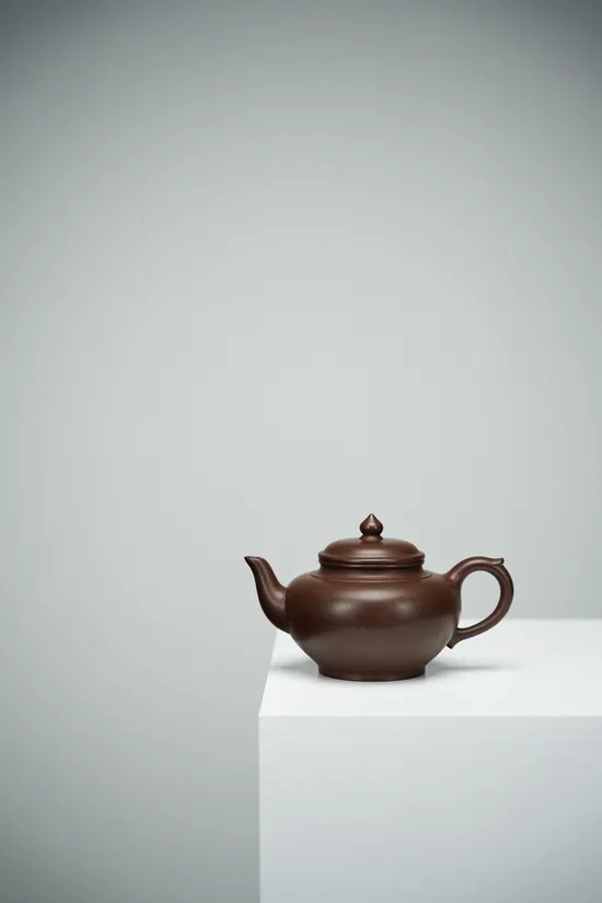 Zisha Teapots: Xiao Ying Jinggong 260cc | premium aged purple clay 4