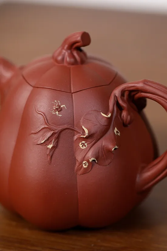 Yixing Zisha Teapot | Artisan Clay Pot | Collectible Ceramics 1
