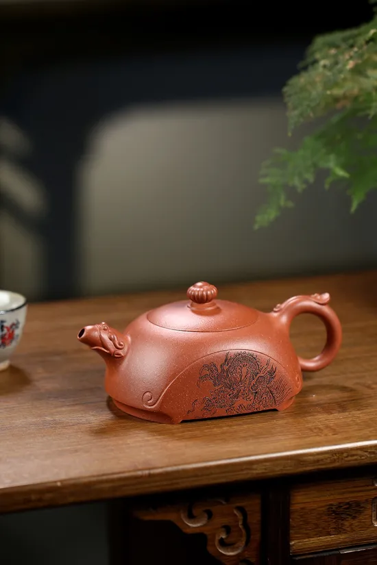 Yixing Zisha Teapot | Handcrafted Red Jiangpo Clay | Collector's Choice 5