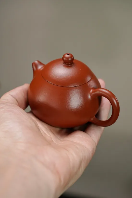 Premium Yixing Zisha Teapot - Handmade Clay Pot with Certificate 4