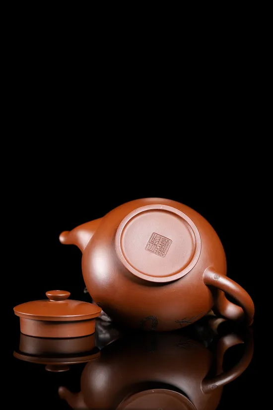 Yixing Zisha Teapot Hanyun Style - Master Chen Yue'e Handcrafted 2