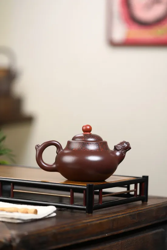 Premium Yixing Zisha Clay Teapot: Artisan Crafted Collectible Ceramics 4