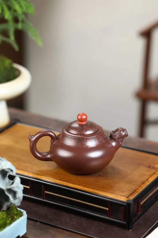 Premium Yixing Zisha Clay Teapot: Artisan Crafted Collectible Ceramics 7