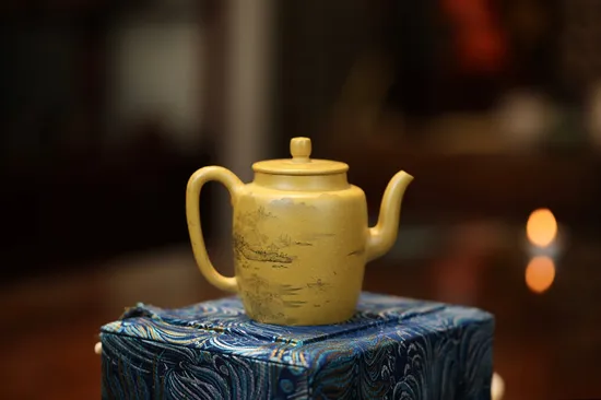 Premium Yixing Teapot | Handcrafted Golden Clay Artisan Pottery 7