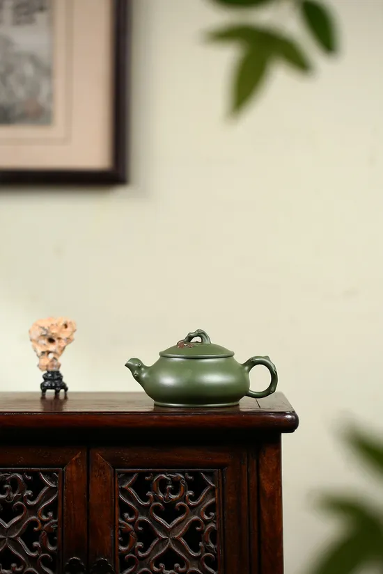 Authentic Yixing Clay Teapot | Handcrafted Republic Period Zisha Art 2