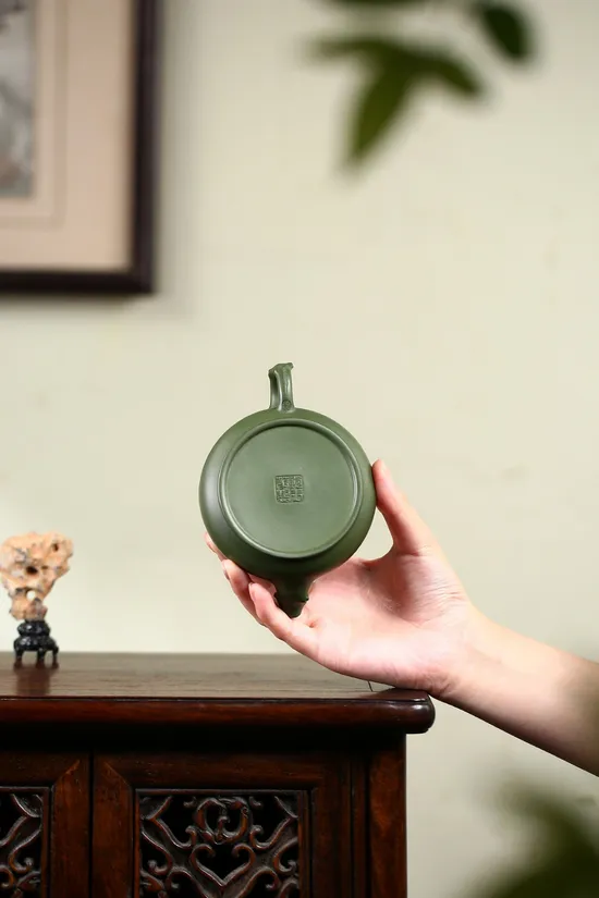 Authentic Yixing Clay Teapot | Handcrafted Republic Period Zisha Art 3