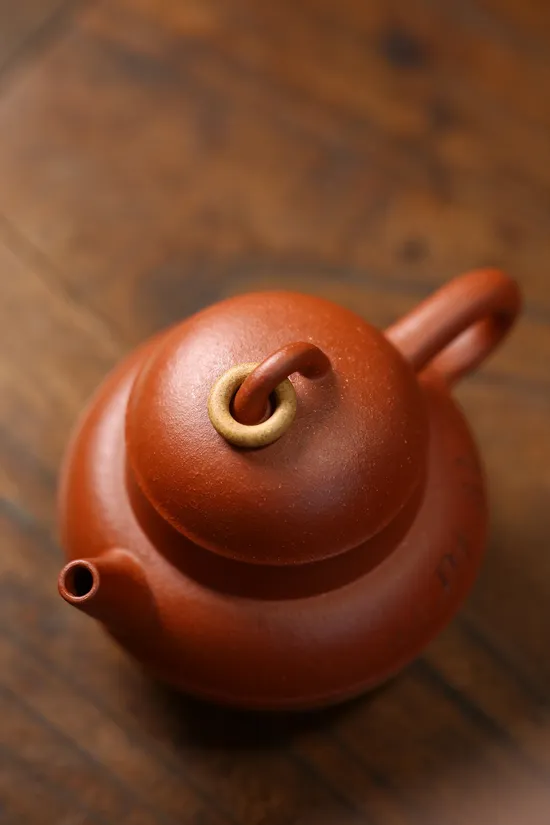 Yixing Clay Teapot | Handcrafted Artisan Teapot by Ke Junfen 1
