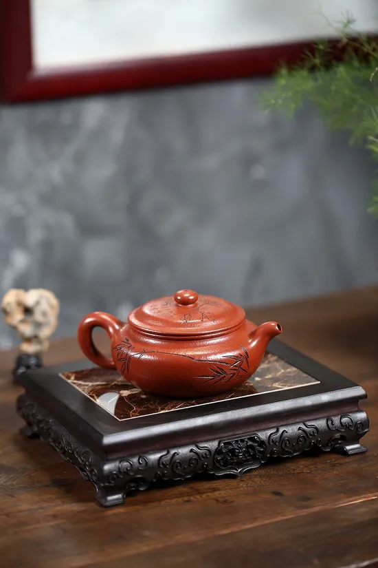 Handcrafted Yixing Teapot | Zisha Clay Artisan Masterpiece | 220cc 1
