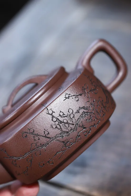 Artisan Yixing Zisha Clay Teapot | Handcrafted Collectible Teapots 6
