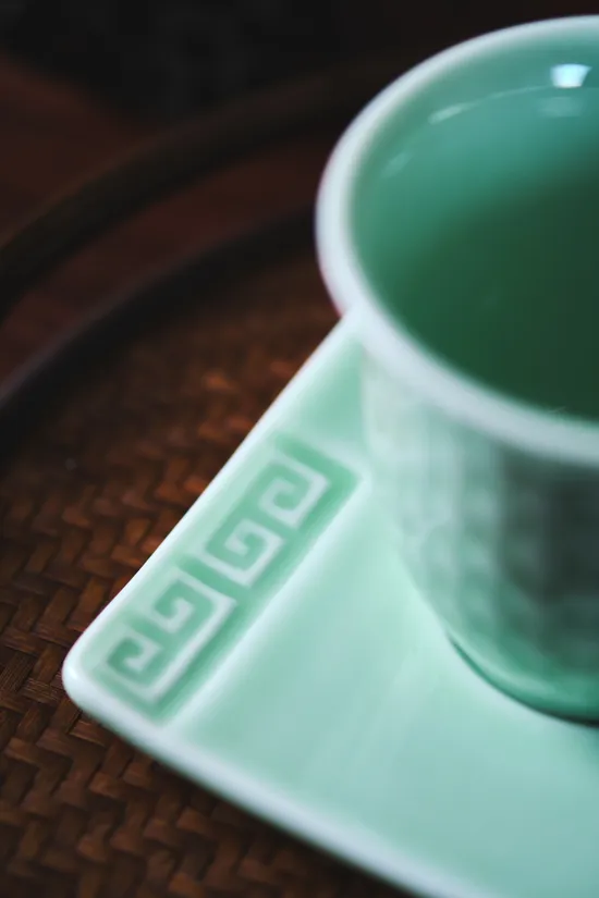Premium Yixing Teapot | Handcrafted Zisha Clay Teapot & Bamboo Design 7