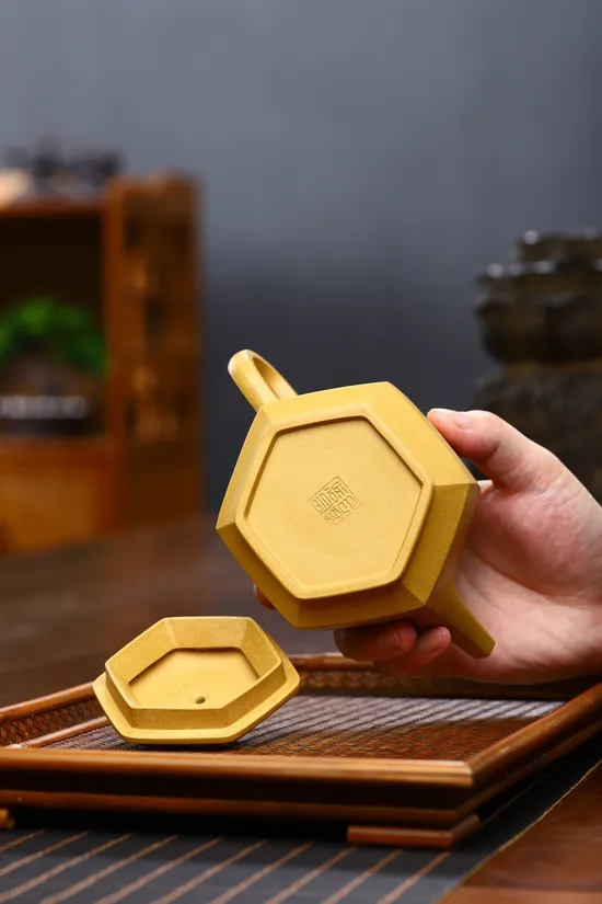 Yixing Zisha Teapot - Rare Golden Clay Artisan Teapot Collection 1
