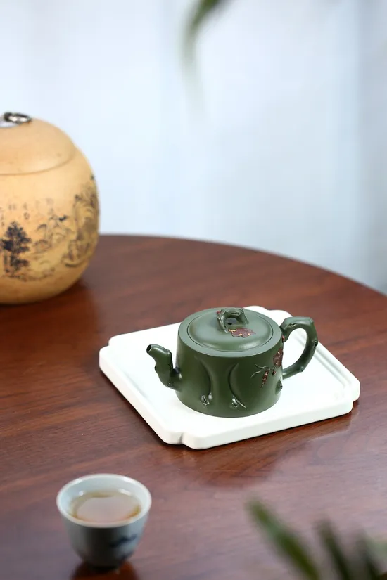 Handcrafted Yixing Clay Teapot | Artisan Zisha Teapot 2