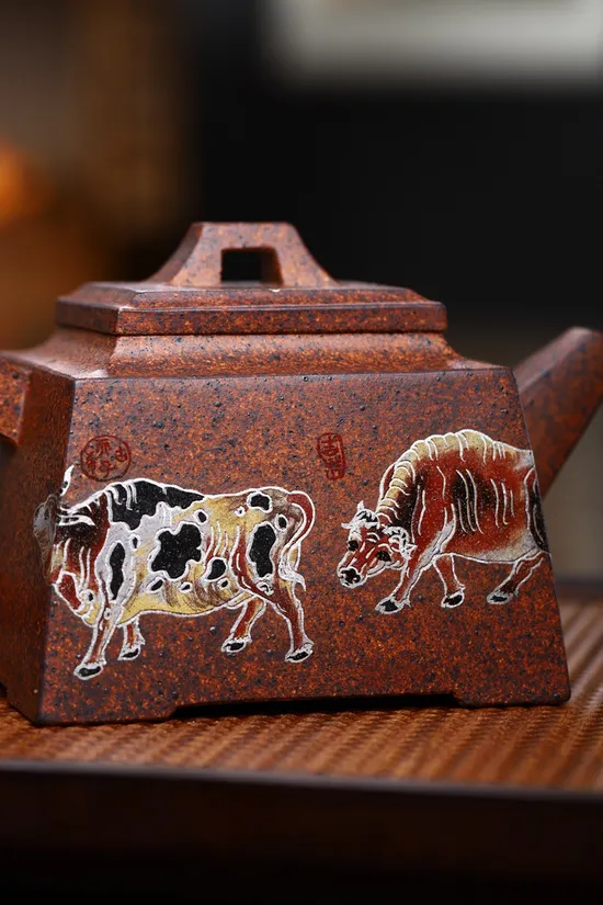 Premium Yixing Clay Teapot | Collectible Handcrafted Dragon Bone Gold Sand 3