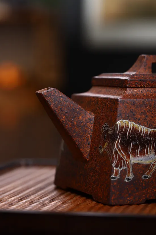 Premium Yixing Clay Teapot | Collectible Handcrafted Dragon Bone Gold Sand 6