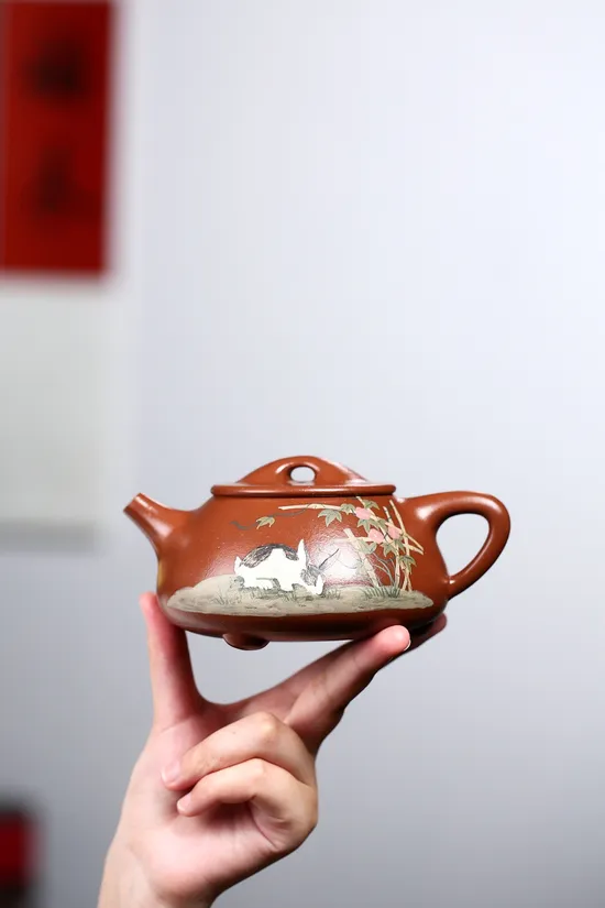 Premium Yixing Zisha Teapot – 80cc Moon Rabbit Design, ¥7500 5