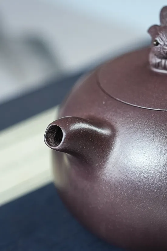 Yixing Zisha Teapot - Jade Rabbit Round Pearl by Zhou Lianghong 6