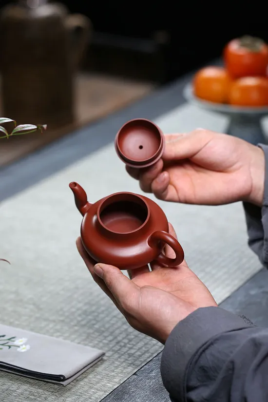 Yixing Zisha Clay Teapot - Handcrafted Chinese Ceramic Teapot 5