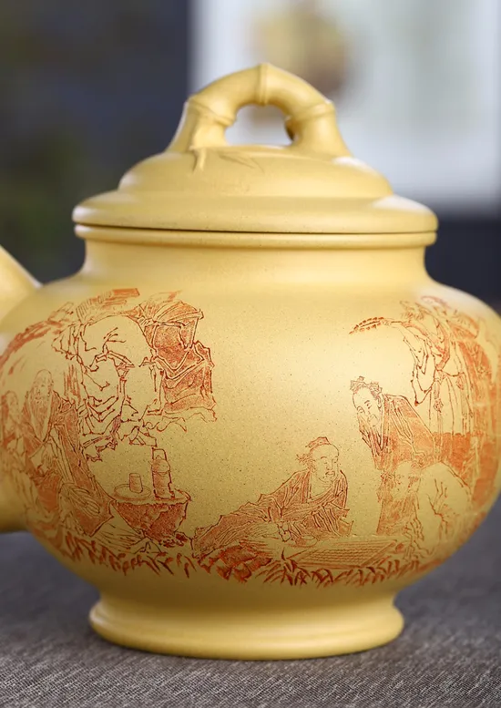 Handcrafted Yixing Teapot by Master He Qixian - Award-Winning Artistry $6600 2