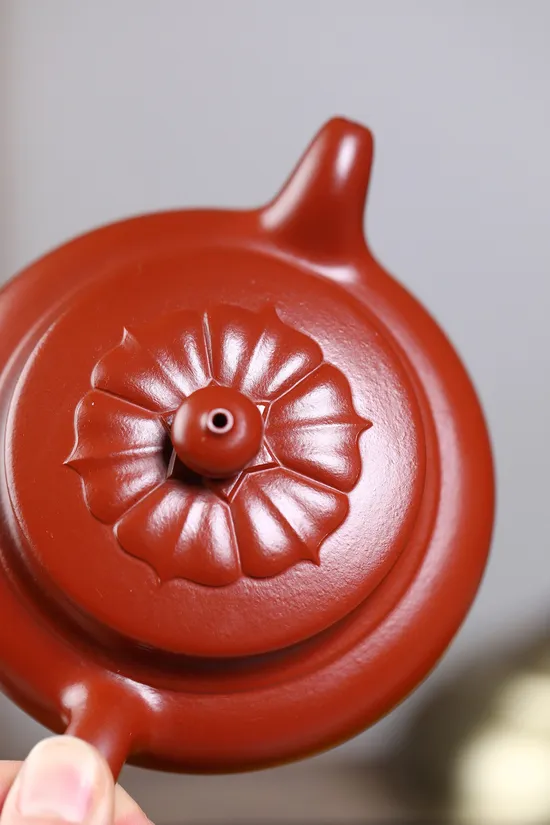 Yixing Clay Teapot | Handcrafted Zisha Teapot, Collectible & Limited Edition 3
