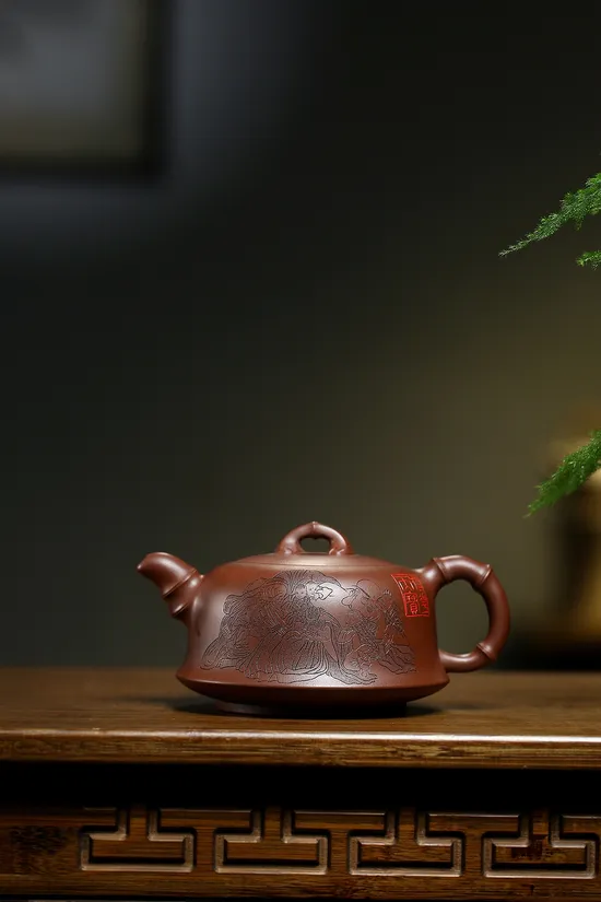 Handcrafted Yixing Zisha Teapot Ruyi Bamboo | Artisan Clay Teapot Collectible 6