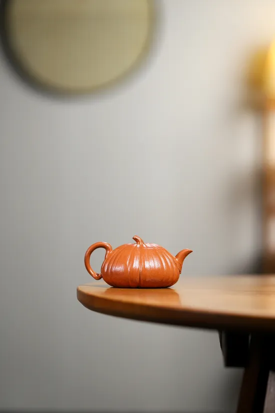 Premium Yixing Zisha Clay Teapot – Collector’s Artisan Craft 9