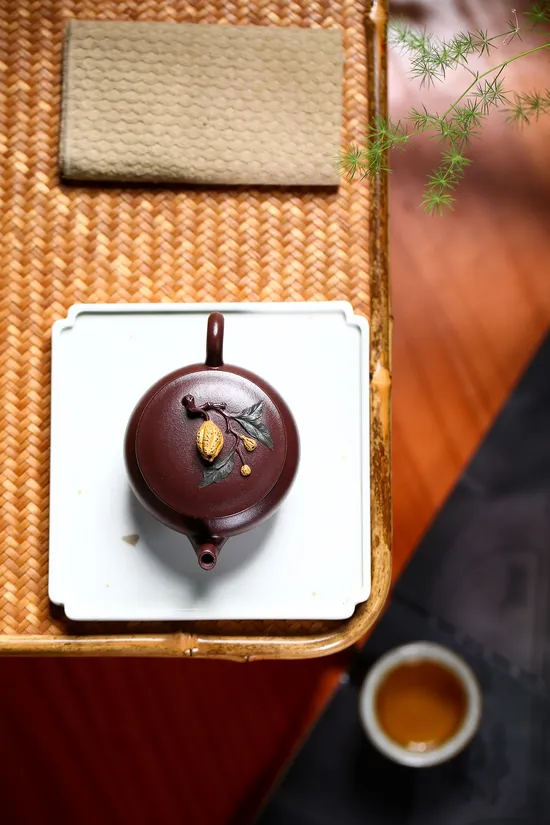 Mastercrafted Yixing Zisha Teapot | Artisan Clay Teapot Collection 8