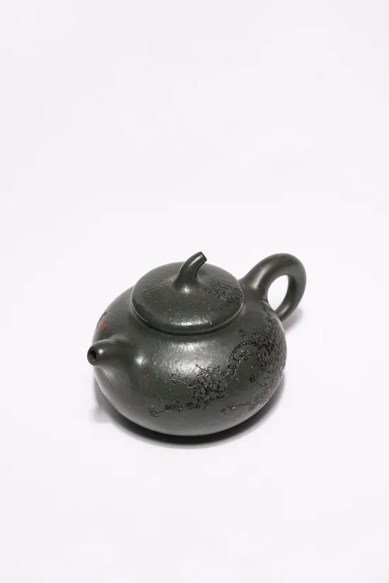 Yixing Teapot Handcrafted by Gu Mai Xu Men | Collectible Zisha Art 6