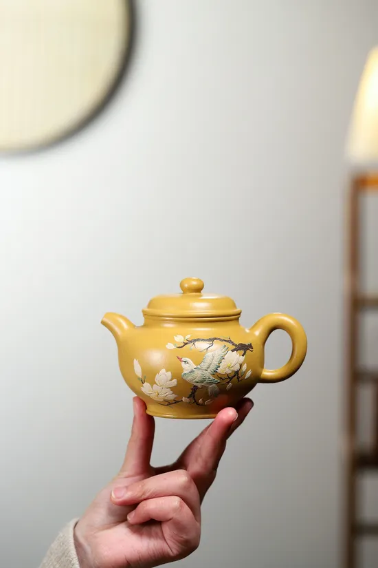 Premium Yixing Zisha Teapot | Golden Vermilion Clay | Handcrafted Collectible 6